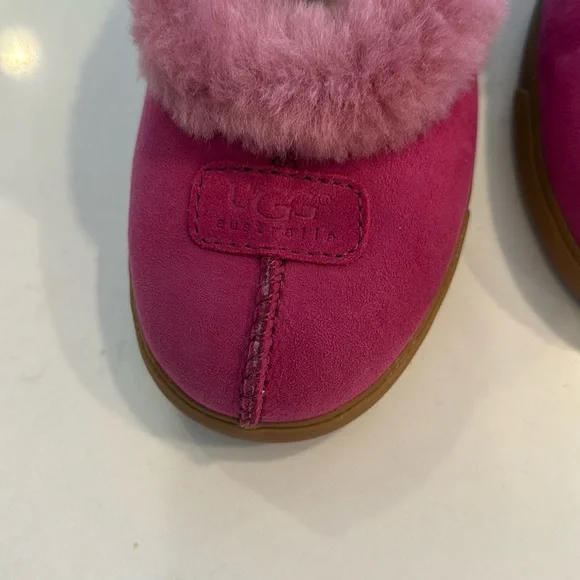 UGG Fuchsia Furry Slippers - Picture 5 of 7